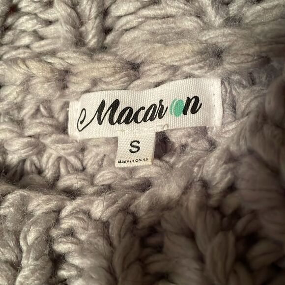 Macaron gray bubble-sleeve knit soft sweater Small BOHO grey hand knit Pom Pom - Picture 13 of 16